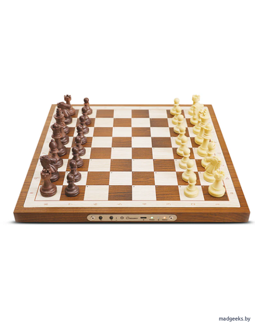 Шахматы Chessnut Air с искусственным интеллектом