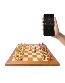Шахматы Chessnut Pro с искусственным интеллектом